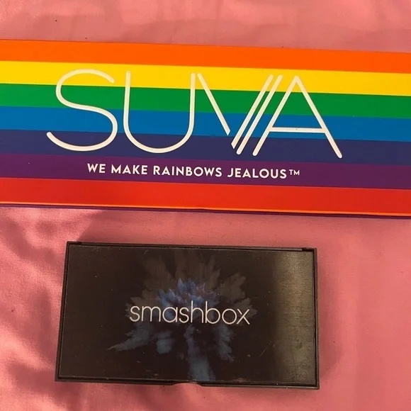 Colourful Eyeshadow Bundle - Picture 1 of 4